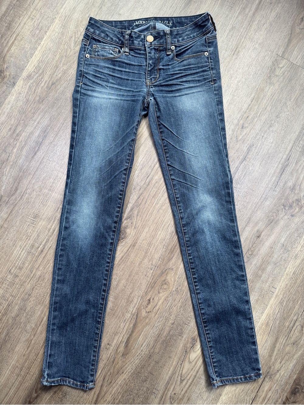 American Eagle Outfitters Dark Blue Skinny Super Stretch Jeans - Size 2 Regular